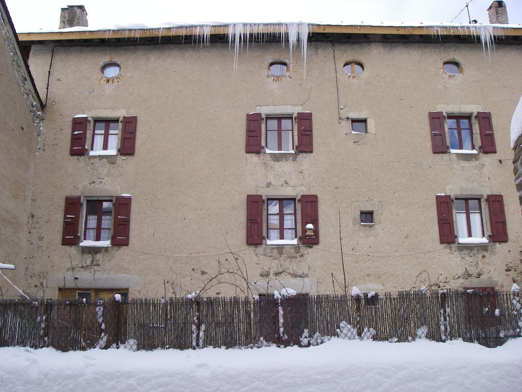 La Maison Bleue La Cabanasse Eksteriør billede