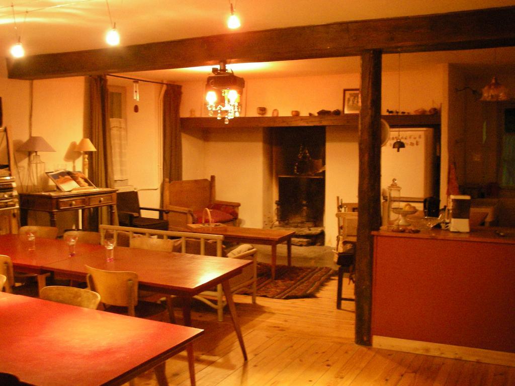 La Maison Bleue La Cabanasse Eksteriør billede