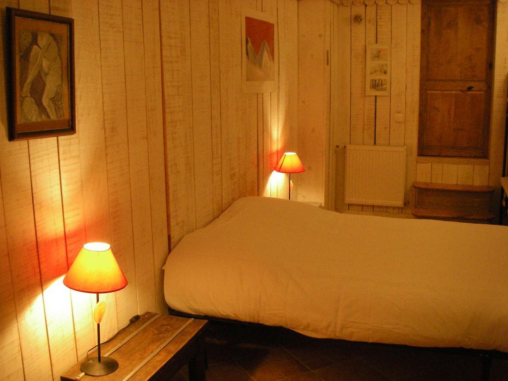 La Maison Bleue La Cabanasse Eksteriør billede