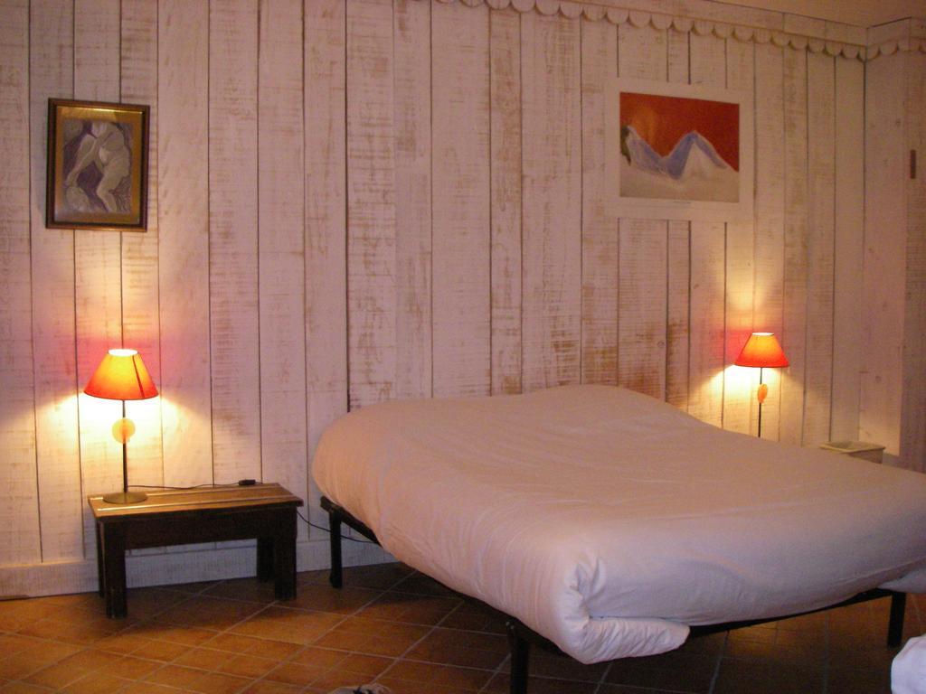 La Maison Bleue La Cabanasse Eksteriør billede